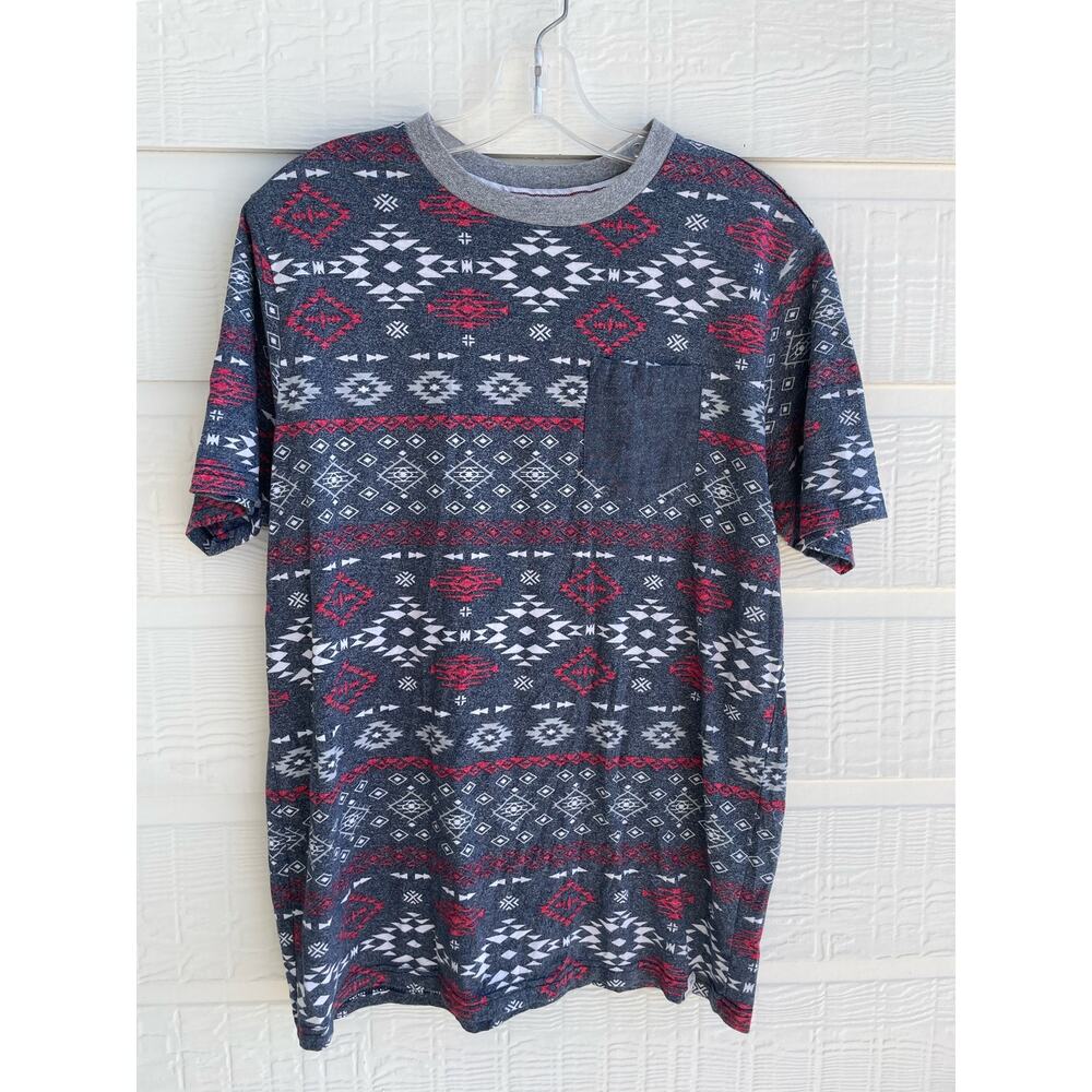 Free Planet Aztec short sleeve pocket tee Large